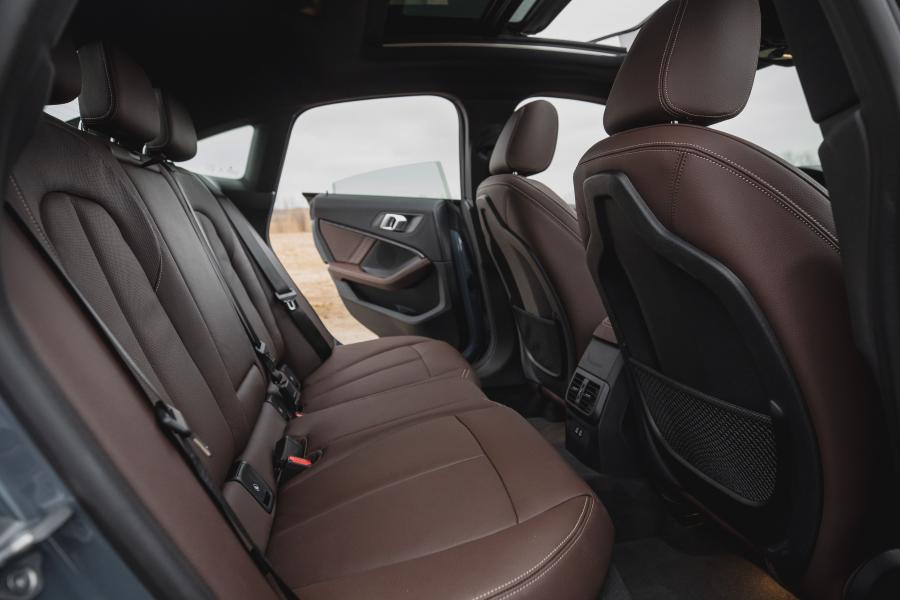 Интерьер BMW 228i xDrive Gran Coupe M Sport (F44) 2020 года  (NA) (фото 31 из 40)